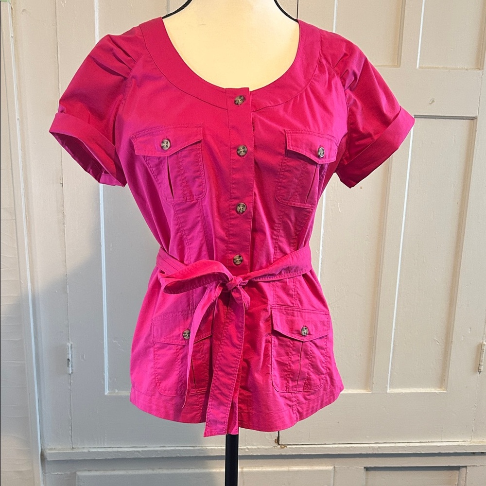 New York & Company Fuchsia Button-Down Shirt